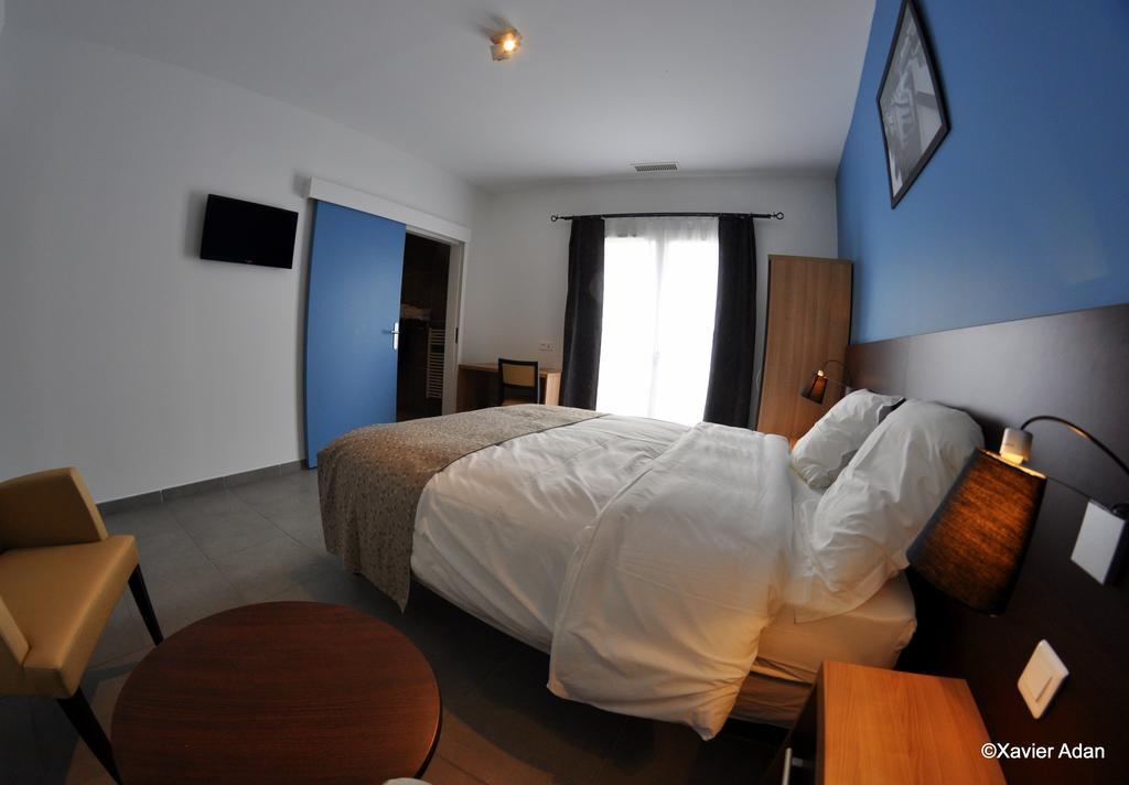 Douce France Hotel Cuxac-d'Aude Room photo