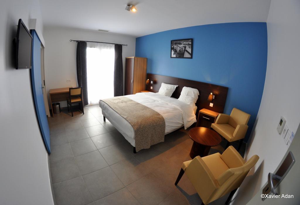 Douce France Hotel Cuxac-d'Aude Room photo